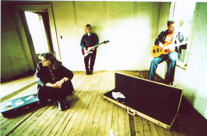 band 2004
